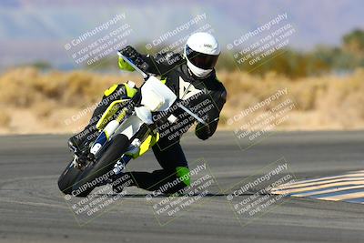 media/Jan-09-2022-SoCal Trackdays (Sun) [[2b1fec8404]]/Turn 16 (11am)/